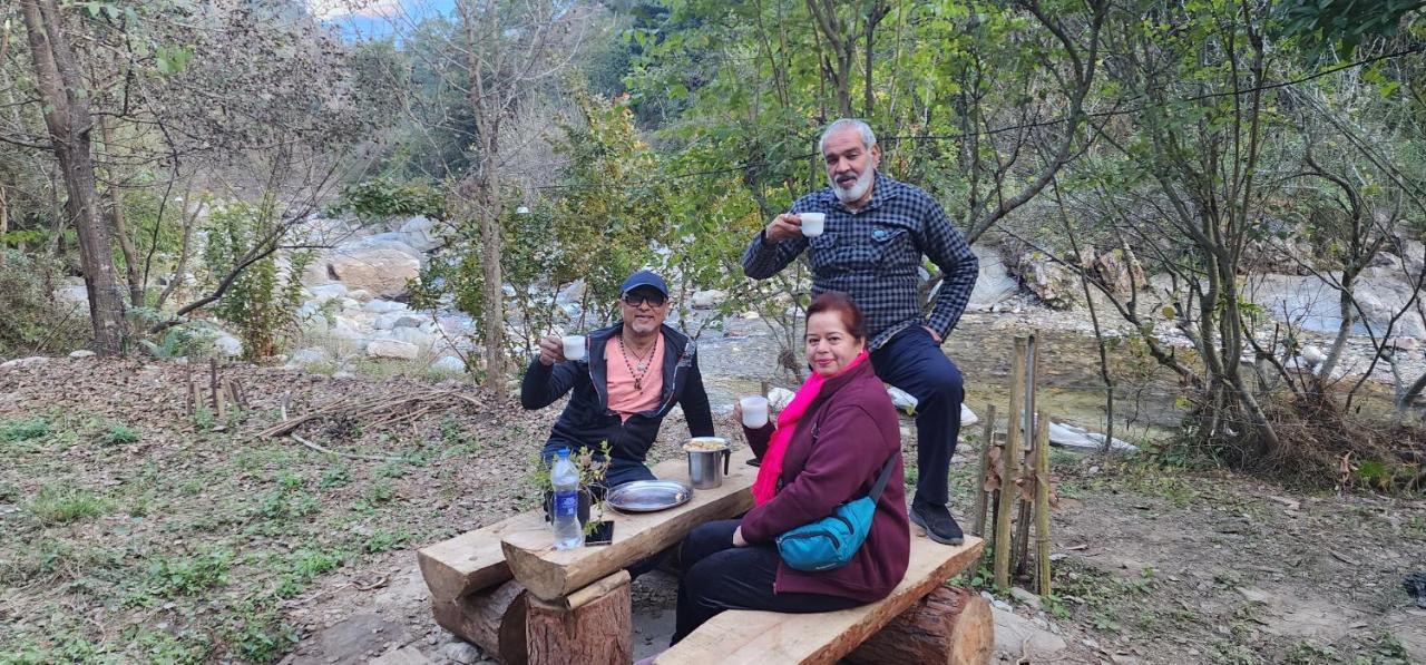 Panuānaula Hobo Huts By The Riverside מראה חיצוני תמונה