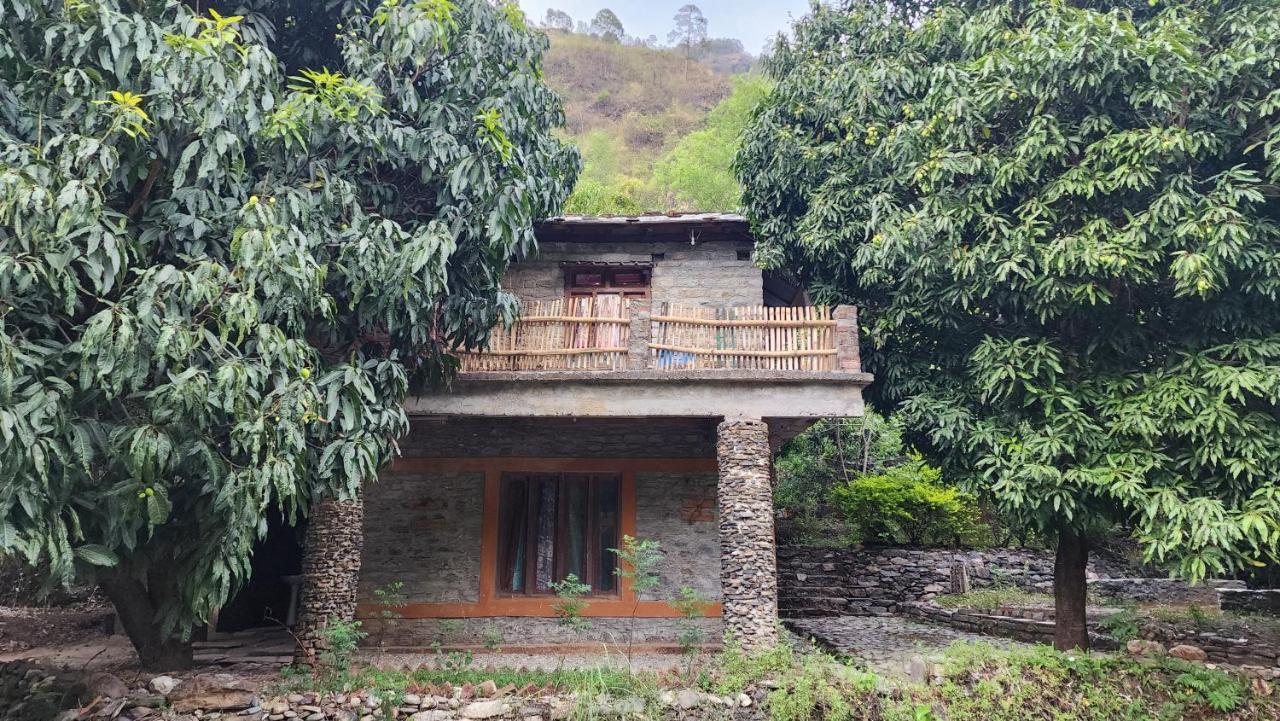 Panuānaula Hobo Huts By The Riverside מראה חיצוני תמונה